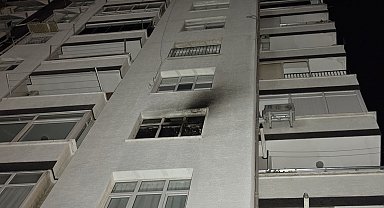 Adana'da bir sitenin 5'inci katında çıkan yangında 1 kişi hayatını kaybetti