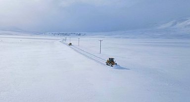 Ağrı'da 124 yerleşim yerinin yolu kardan kapandı