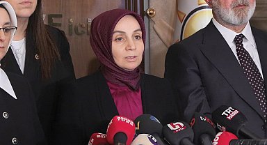 AK Parti'li Usta: Gülizar Biçer Karaca'nın Meclis başkan vekilliği görevinin sonlanmasını talep ediyoruz