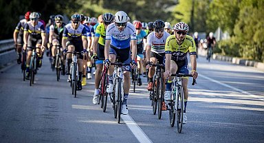 AKRA Gran Fondo'da pedallar dostluk için dönecek