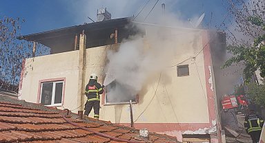 Alkollüyken evini ateşe verdi