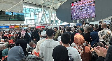 Ankara'dan ilk hac kafilesi dualarla uğurlandı