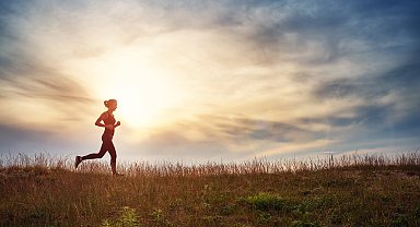 Araştırma: Yürüme hızı, kalp ritmini etkiliyor