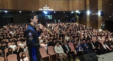 Astronot Atasever: Yüreğinde bu maceranın heyecanını hisseden arkadaşlara ihtiyacımız var