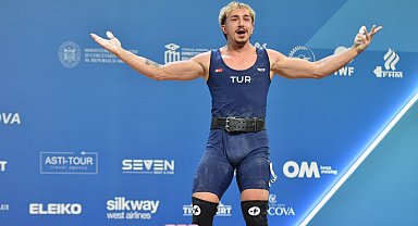 Avrupa Halter Şampiyonası'nda Yusuf Fehmi Genç'ten Avrupa rekorlarıyla birlikte iki altın madalya