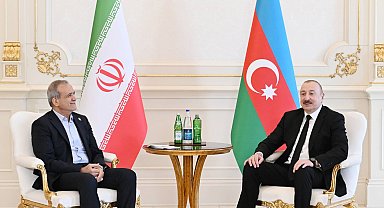 Azerbaycan ile İran arasında mutabakat zaptları imzalandı