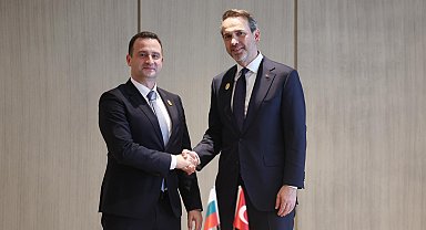 Bakan Bayraktar, Bulgaristan Enerji Bakanı Stankov ile bir araya geldi