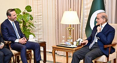 Bakan Bayraktar, Pakistan Başbakanı Şerif ile görüştü