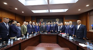 Bakan Bolat: Limon ihracatındaki geçici kısıtlama kaldırıldı