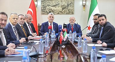 Bakan Bolat, Suriye Ekonomi ve Sanayi Bakanı eş-Şa'ar ile görüştü