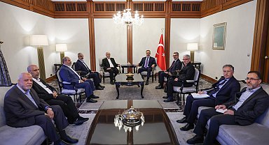 Bakan Fidan, Hamas Liderlik Konseyi Başkanı Derviş ile görüştü