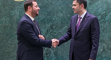 Bakan Kurum, Samandağ Belediye Başkanı Karaçay'ı kabul etti