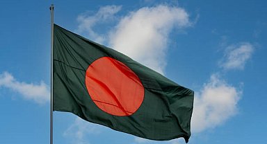 Bangladeş'in eski Başbakanı Hasina'nın kızına Interpol aracılığıyla tutuklama emri çıkarılacak