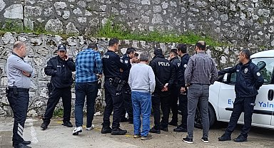 Barışma teklifine olumsuz yanıt aldı, kendini karnından bıçakladı