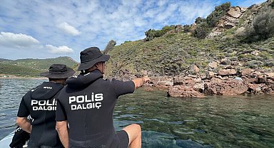 Batan göçmen botundaki 4 yaşındaki çocuk aranıyor