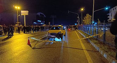 Bingöl'de taksinin çarptığı üniversiteli kız öğrenci ağır yaralandı