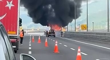 Bolu Dağı'nda yolcu otobüsü yandı