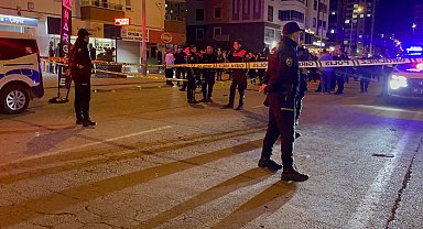 Borç- alacak nedeniyle 2 kişiyi tabancayla yaraladı, bekçi tarafından ayağından vuruldu