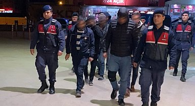 Bursa'da jandarmadan bağ evine uyuşturucu baskını: 8 gözaltı