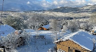 Bursa'da kar yağışı