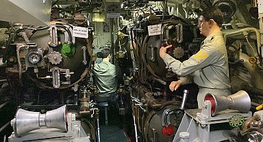 Çanakkale Deniz Müzesi, ziyaretçilerini tarihi yolculuğa çıkarıyor