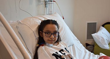 Çapraz nakille sağlığına kavuşan Ayşe: Ağrım olmadan 23 Nisan kutlayabileceğim