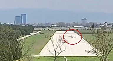 Çift kişilik uçağın pervanesi iniş sırasında piste çarptı; 2 yaralı