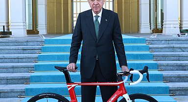 Cumhurbaşkanı Erdoğan, 60'ıncı Cumhurbaşkanlığı Türkiye Bisiklet Turu tanıtımına katıldı