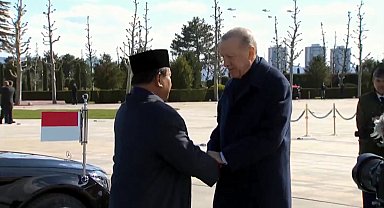 Cumhurbaşkanı Erdoğan, Endonezya Cumhurbaşkanı Subianto'yu resmi törenle karşıladı