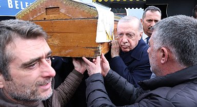 Cumhurbaşkanı Erdoğan, Kocaeli'de, Burhan Abiş'in cenazesine katıldı