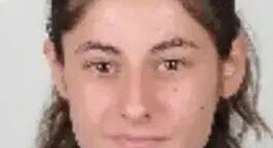 Devrilen traktördeki Aylin hayatını kaybetti