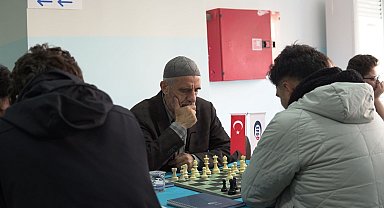 Diyarbakır'da 120 sporcunun katılımıyla satranç turnuvası düzenlendi