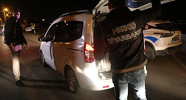 Diyarbakır'da, 300 polisin katılımıyla 'Narko Hançer' uygulaması