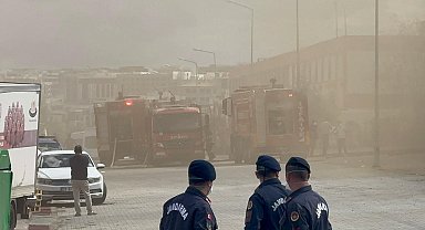 Diyarbakır'da sanayi sitesinde yangın