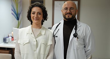 Elle muayenede memesinde kitle olduğunu öğrendi; tedaviyle kanseri yendi