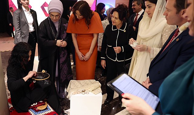 Emine Erdoğan, ADF'ye katılan lider eşlerine Anadolu'nun kültürel mirasını tanıttı