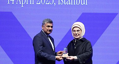 Emine Erdoğan'a Küresel Donörler Forumu'ndan 'En İyi Kadın Lider Ödülü'