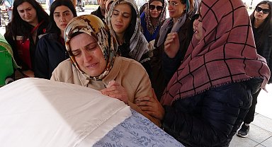 Eşi tarafından otomobilde boğulan Hatice'nin annesi: Yavruma kıyanları yaşatmayın