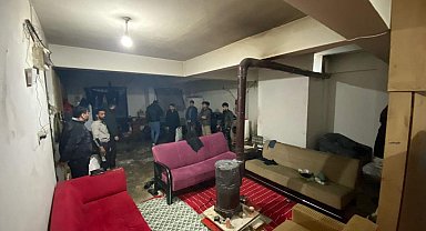 Evde 7 kaçak göçmen yakalandı