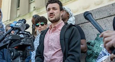 Filistinli aktivist Mahmud Halil'in sınır dışı edilmesine karar verildi