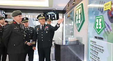 Genelkurmay Başkanı Orgeneral Gürak, Kore Cumhuriyeti'nde