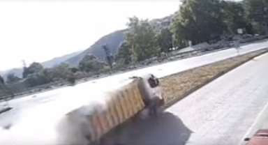 Hatay'da freni arızalanan kamyon şelale bölgesine düştü: 1 ölü, 1 yaralı