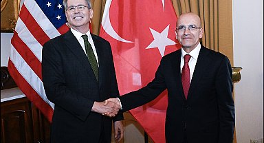 Hazine ve Maliye Bakanı Şimşek, ABD Hazine Bakanı Bessent ile görüştü