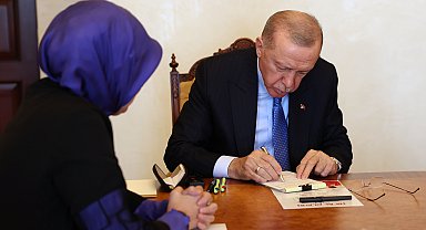 İstanbul - Cumhurbaşkanı Erdoğan, Kurban vekaletini Türk Kızılayı'na verdi