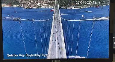 İstanbul - Deprem anı, 15 Temmuz Şehitler Köprüsü'nün kamerasında