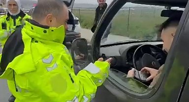 İstanbul- Down sendromlu Samet'in hayali gerçek oldu: Polis üniforması giyip denetime katıldı