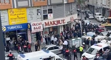 İstanbul - Esenler'de 6 yaşındaki Can Demir'in hafriyat kamyonu altında ezilerek öldüğü kaza kamerada