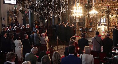 İstanbul - Fener Rum Patrikhanesi, Paskalya Bayramı'nı Aya Yorgi Kilisesi'nde kutladı