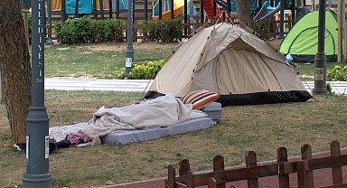 İstanbul - İstanbul'da depremin ardından çadır fiyatları arttı; stoklar tükendi