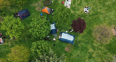 İstanbul - Kağıthane Hasbahçe mesire alanında çadır kurdular Havadan görüntüler